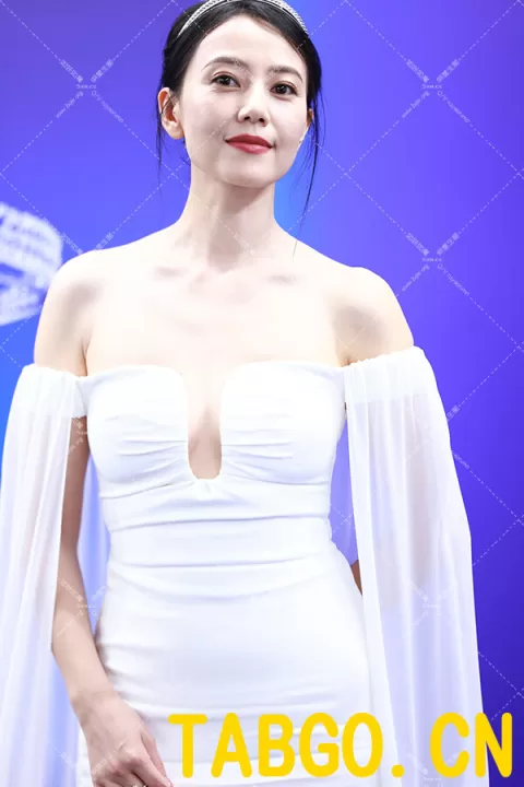 【还有】高圆圆尚美白裙