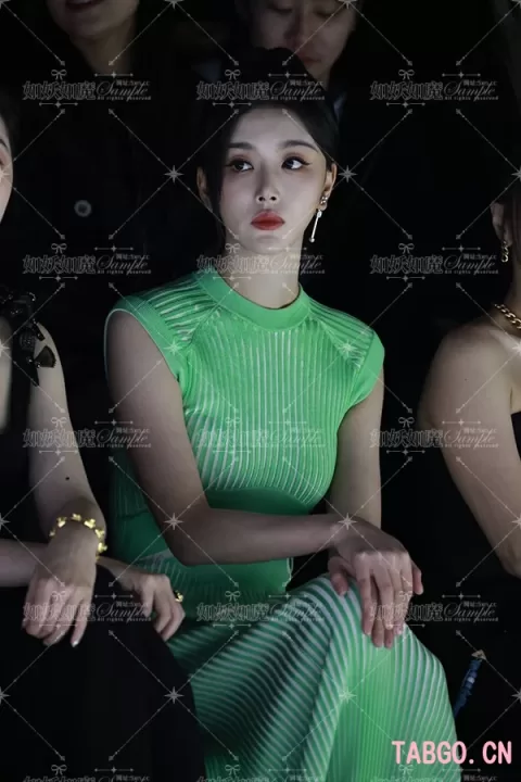 孔雪儿、蒋梦婕、阿娇看秀~