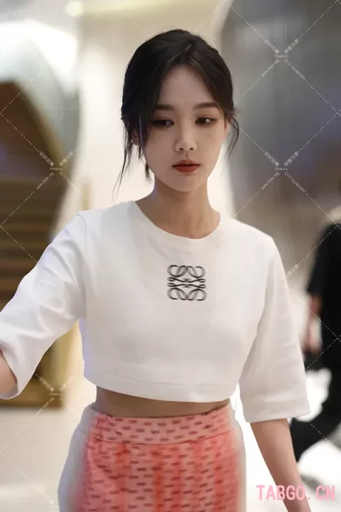  李一桐【已出】 乔欣 LOEWE罗意威