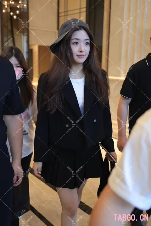 张含韵 吉克隽逸 听说很好吃上班