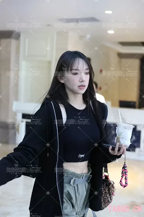 【已出】程潇上班 头好小