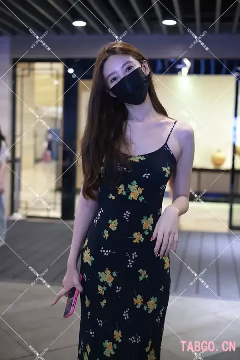 【已出】吴优凉拖浪姐上班