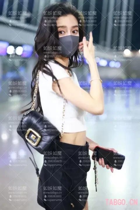 【已出】baby 辣妹比心 爱的掉落
