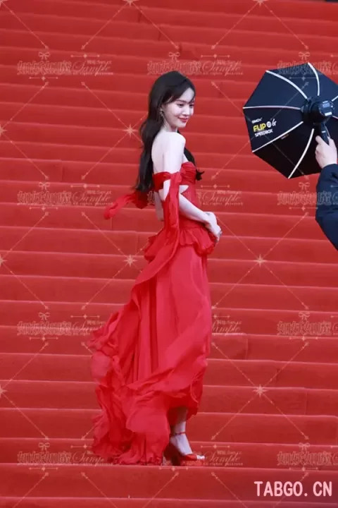 【已出】金晨 北影节红毯
