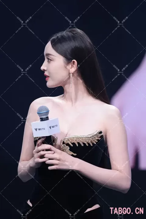 【已出】古力娜扎哪吒汽车发布会