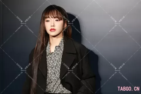 程潇FENDI 分享看看