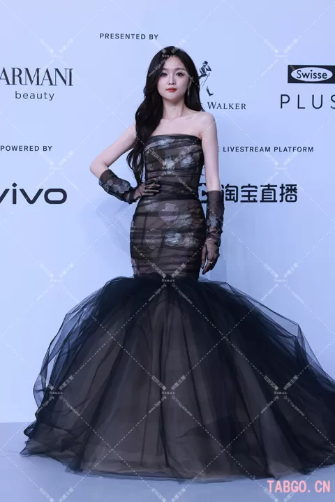 【已出】吴宣仪GQ红毯