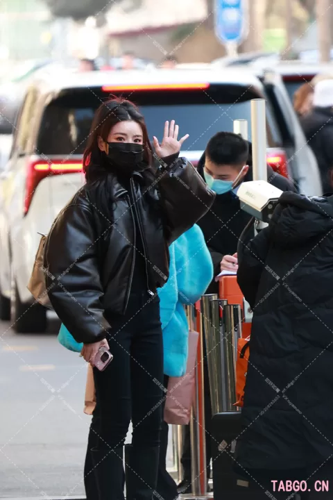 【已出】毛晓彤春晚联排上班
