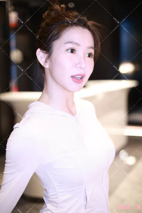 郭书瑶上班