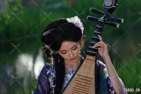 许佳琪拍摄古风写真 【不多了】