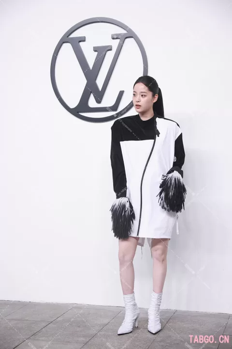 出出LV