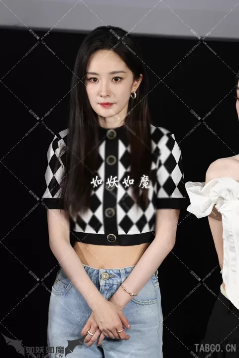 杨幂狐妖小红娘抖音追剧团路演 py