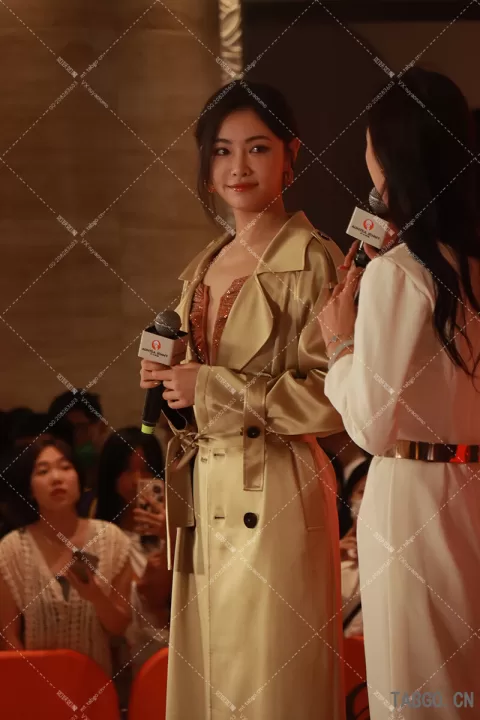 许佳琪佛山沪上阿姨新店开张站台