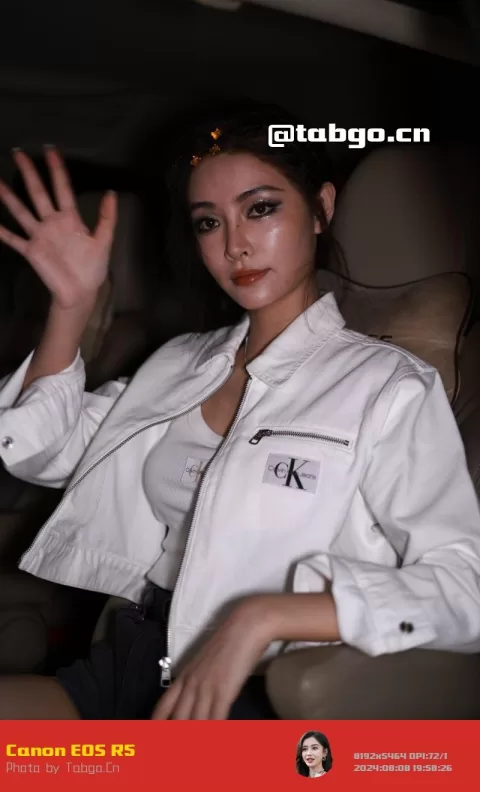 许佳琪CK上班 