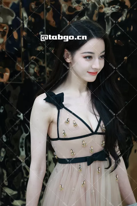 【已出】迪丽热巴DIOR红毯机位一