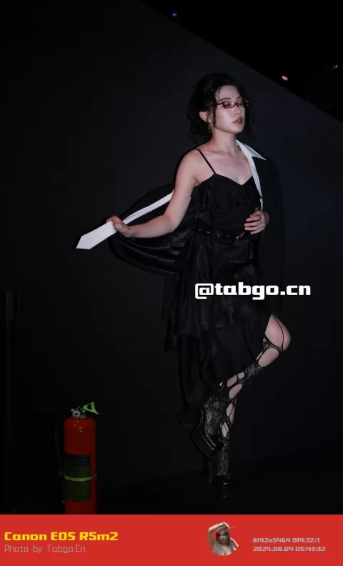 【已出】戴萌 1011上海时装周