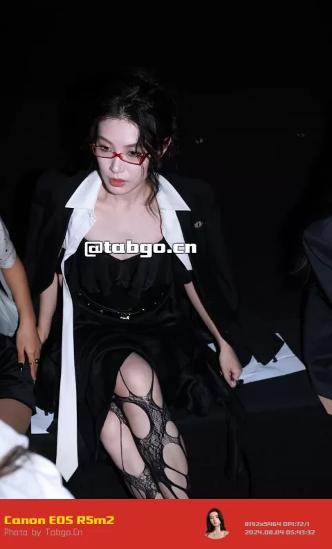 【已出】戴萌 1011上海时装周