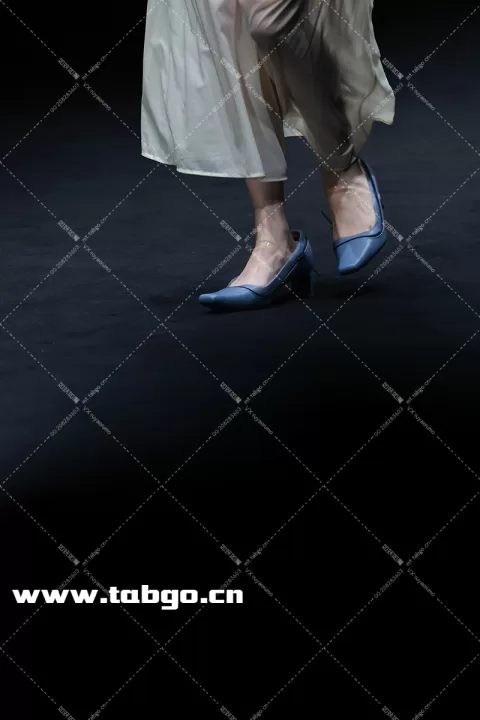 许佳琪 241016时装周 走秀