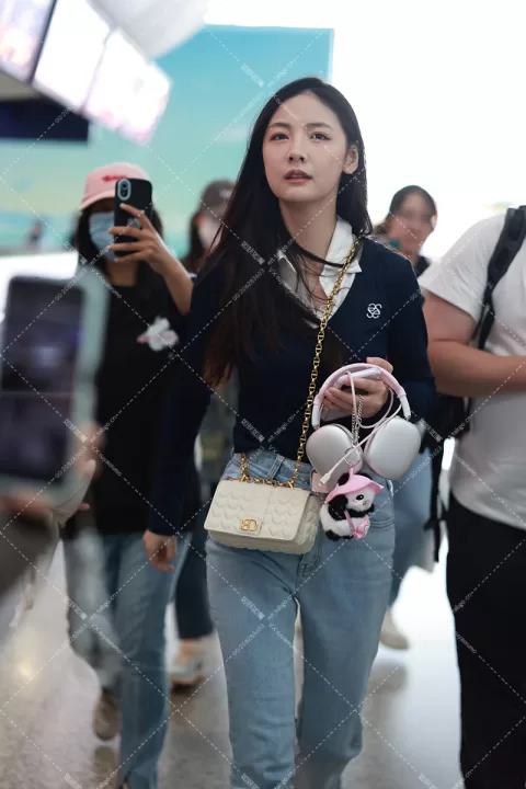 赵粤 241019机场出发