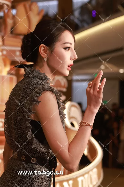【已出】迪丽热巴 DIOR点灯 