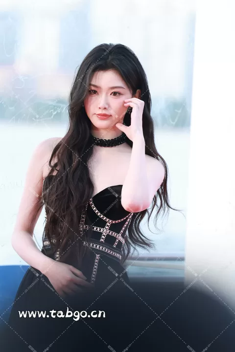 【已出】孔雪儿 海南电影节红毯 机位二