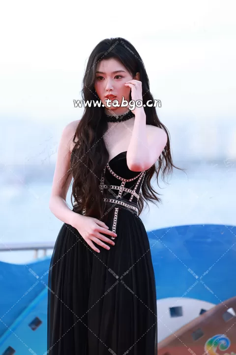 孔雪儿 海南电影节红毯 余