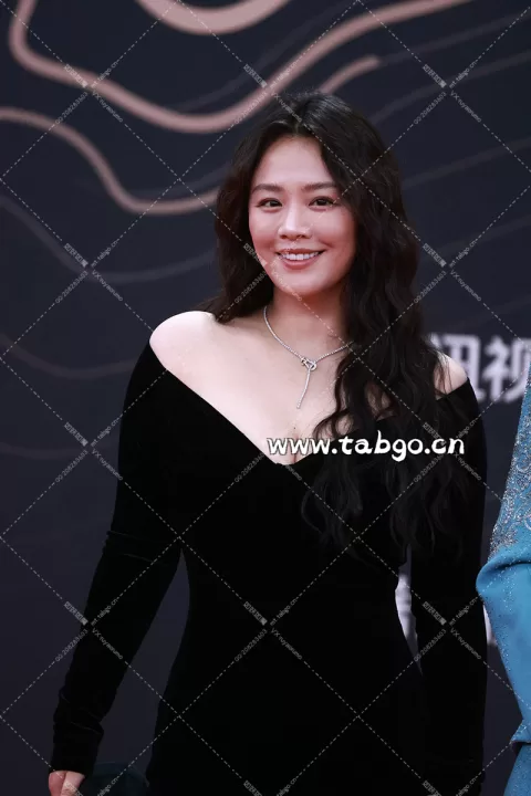 马思纯 星光红毯