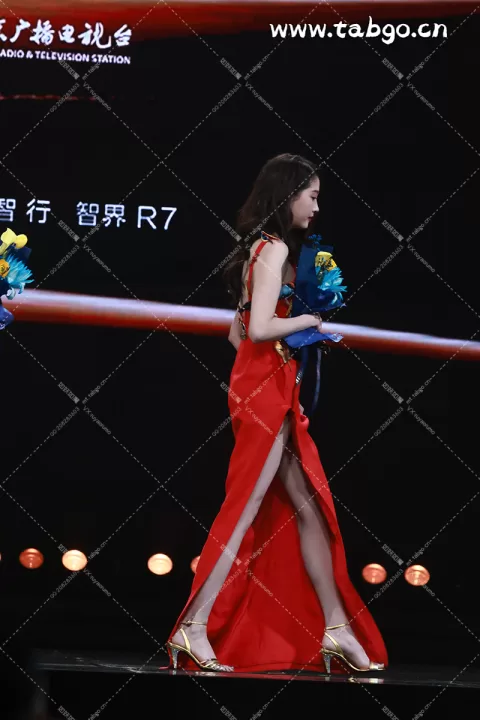 【已出】关晓彤 微博之夜内场