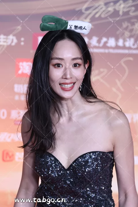 【已出】张钧甯 微博之夜红毯