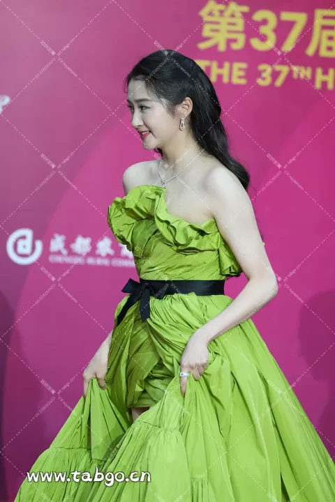 【已出】关晓彤 24百花红毯 开工开工~