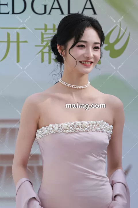 周洁琼 REDGALA春天开幕式L