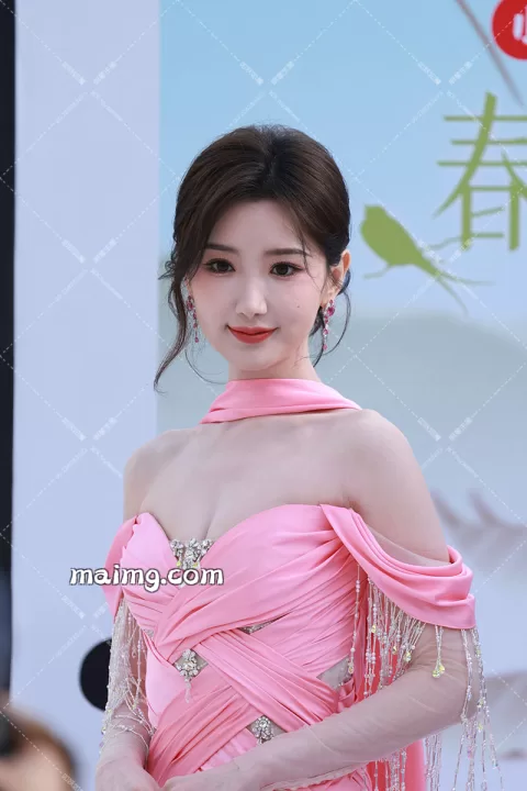 【已出】毛晓彤 REDGALA春天开幕式L
