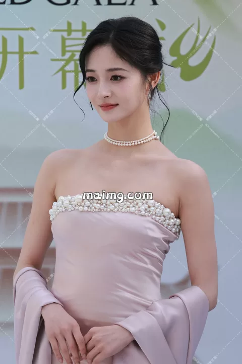 周洁琼 REDGALA春天开幕式L