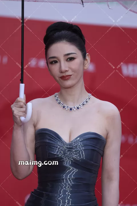 【已出】黄奕 北影红毯