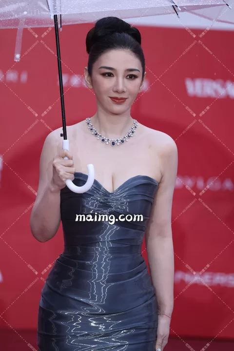 【已出】黄奕 北影红毯