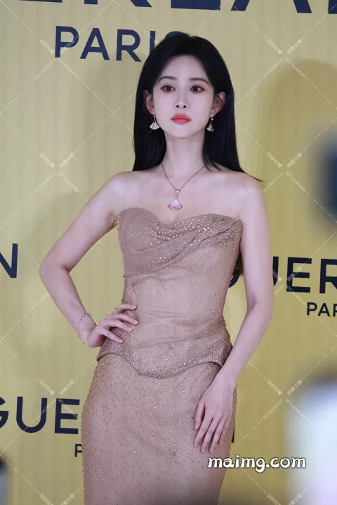 【已出】孟子义 娇兰品牌线下站台