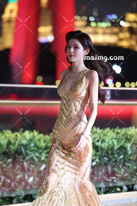 【已出】张予曦 费加罗红毯一