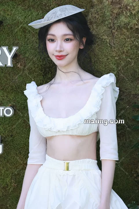 【已出】易梦玲 vogue红毯