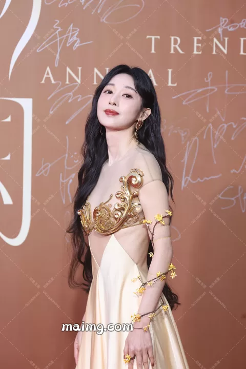 【已出】孙俪cosmo时尚红毯