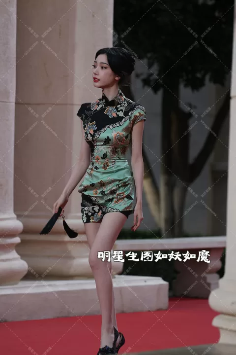 易梦玲 cosmo红毯