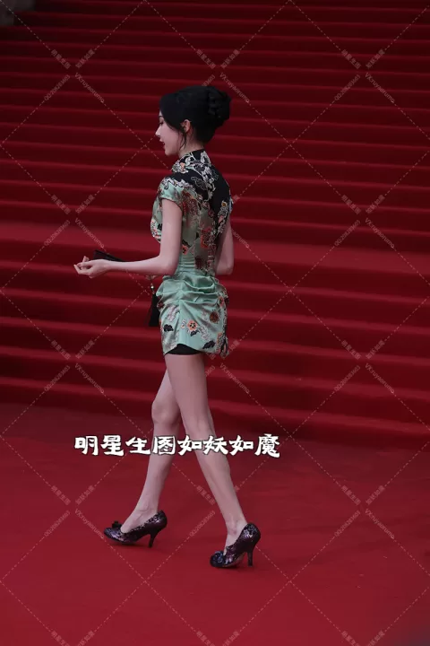 易梦玲 cosmo红毯