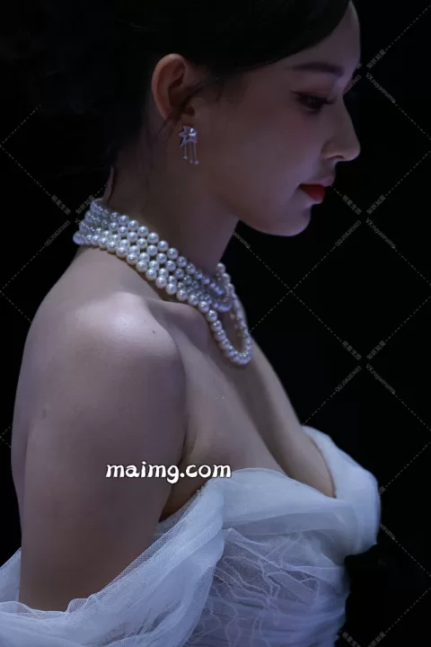 【已出】程潇 抖音电影奇遇夜红毯二