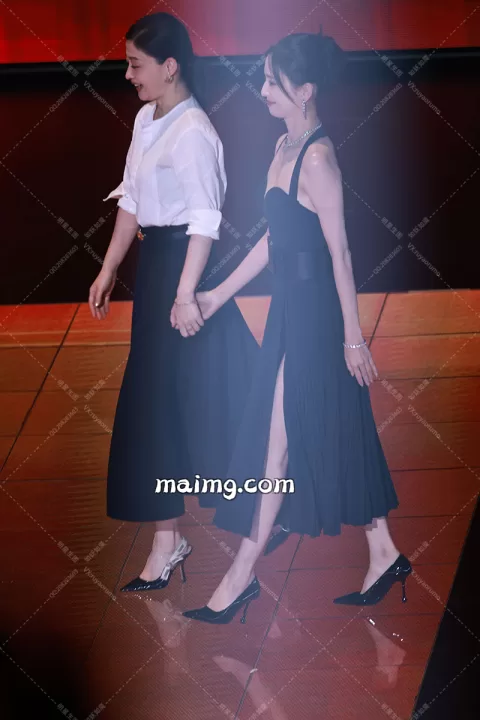 【已出】佟丽娅 抖音电影奇遇夜内场