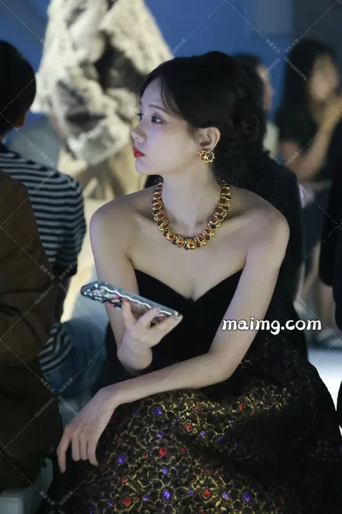 李一桐𝐄𝐋𝐋𝐄&amp;天猫华服奖