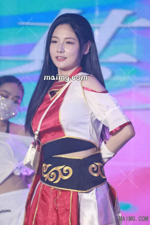 赵粤 COS巴拉巴拉小魔仙