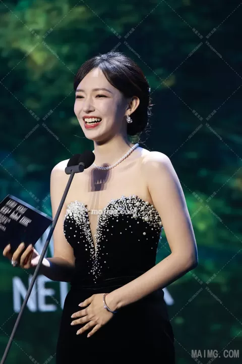 程潇阿那亚内场
