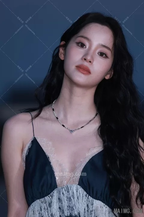 【已出】欧阳娜娜 栩栩华生红毯
