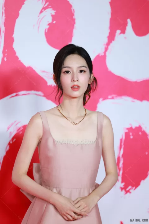 【已出】周也 Dior站台红毯 二
