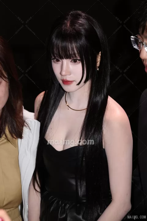 【已出】宋雨琦vogue晚宴+走秀