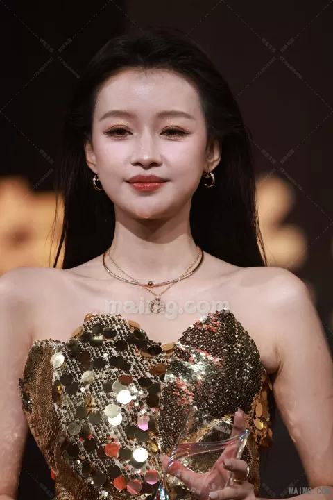 【已出】孙怡 流光盛典领奖